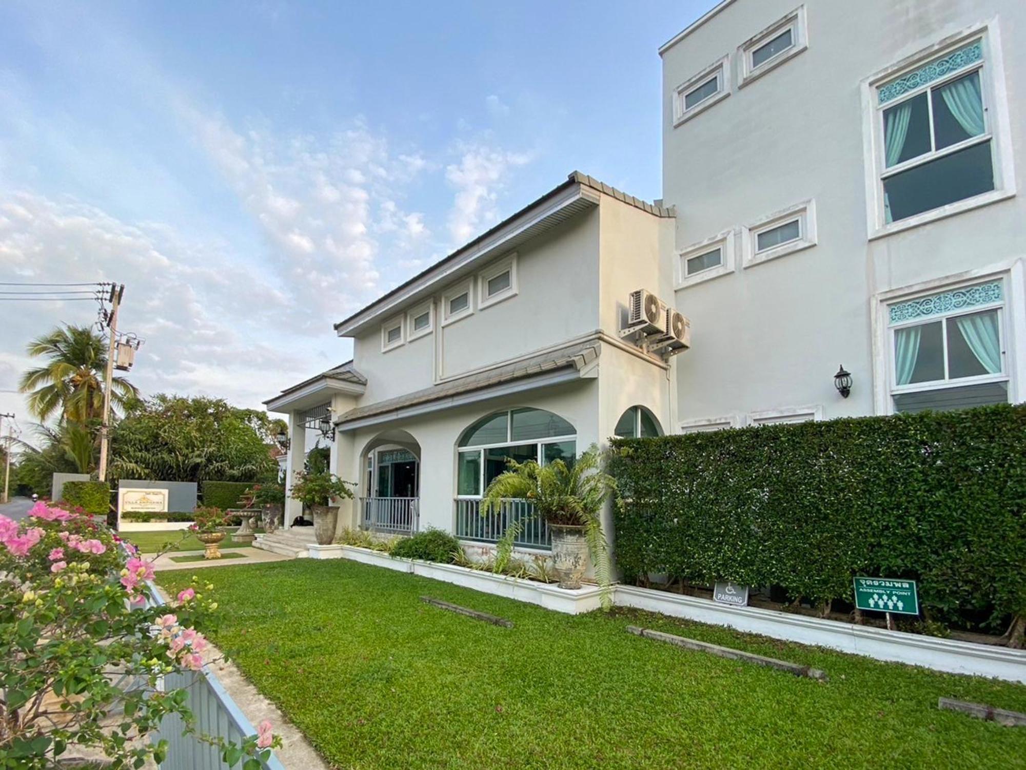 Villa Amphawa Exterior photo