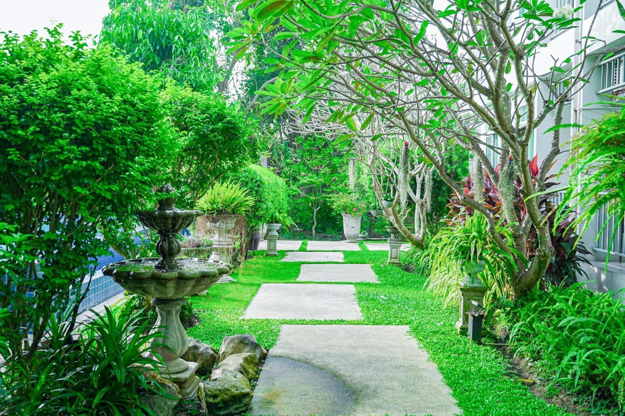 Villa Amphawa Exterior photo